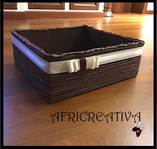 Africreativa Scatola Porta Tutto Riciclo Scatola Di Scarpe Ricoperta Di Cannucce Di Carta Con Tutorial