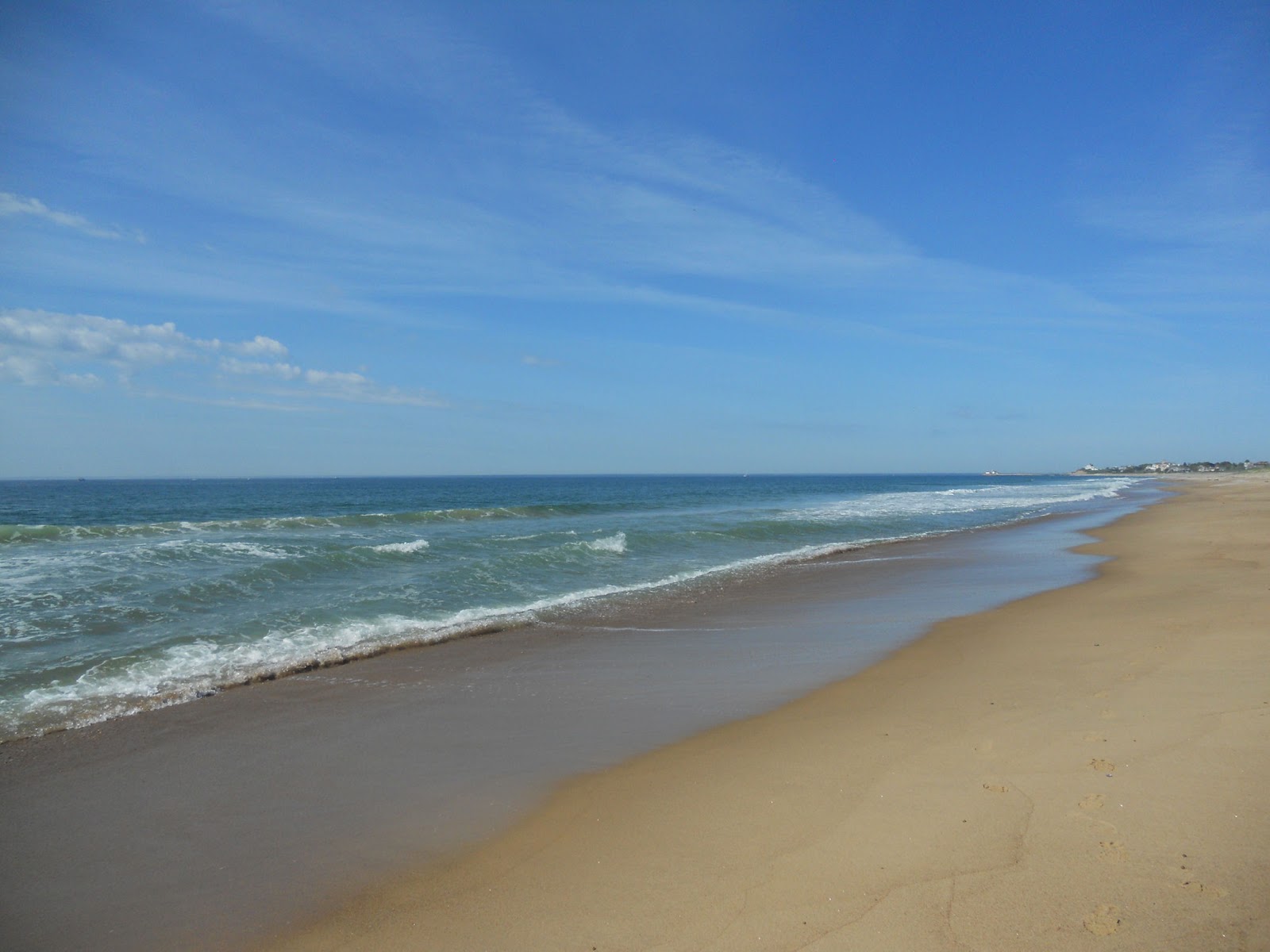 Choosing Paint for Interior Walls