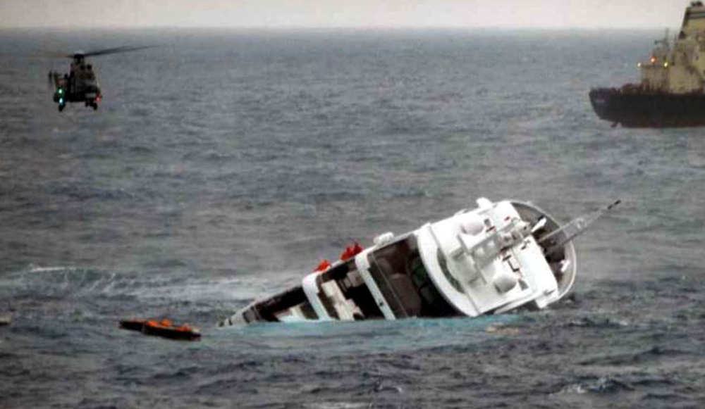 Did you know? Exclu le plus grand yacht français coule en Grèce (Vidéo)