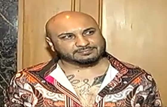 teri mitti original singer name teri mitti original singer name
