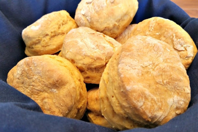 Perfectly Fluffy Vegan Biscuits #vegan #dinner