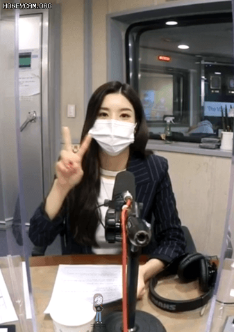 솔직한데 안 솔직한 권은비 연애초보 권사님    권텐