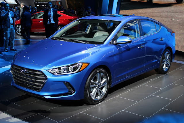 Hyundai Elantra 2017 fiche technique