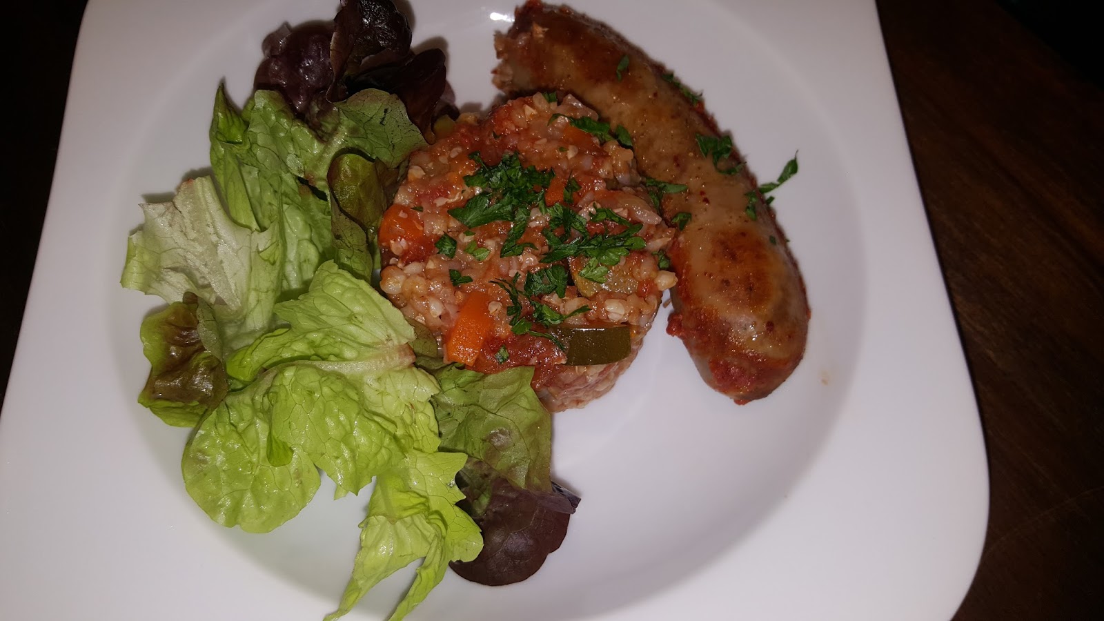 LIPOUZEREZH: Tajine de saucisses de Toulouse au sarrasin décortiqué et