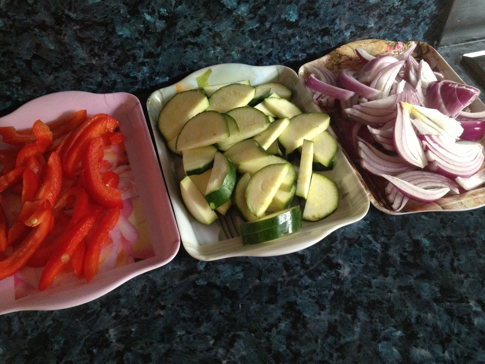 The many uses of melamine trays