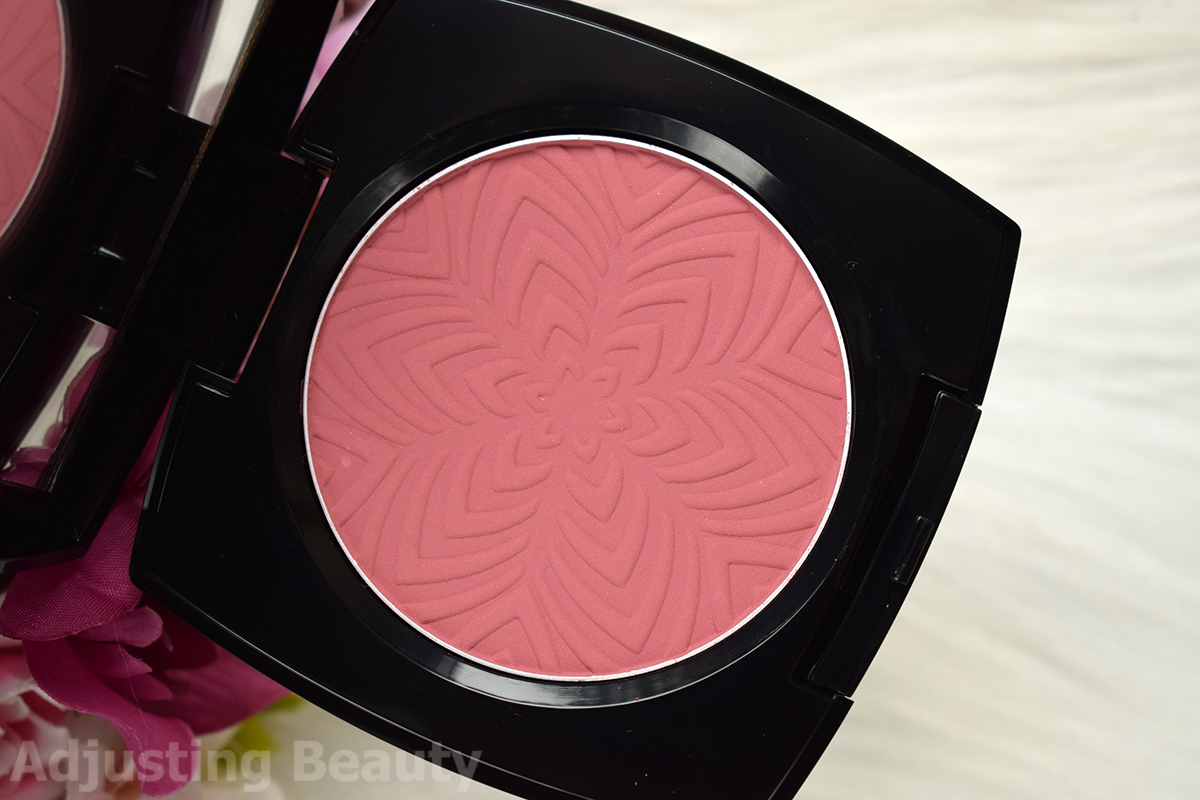 Review Avon True Luminous Blush Rose Adjusting Beauty