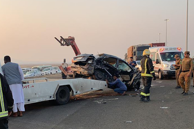 مصرع شخص وإصابة آخرين في حادث سير شمال جدة