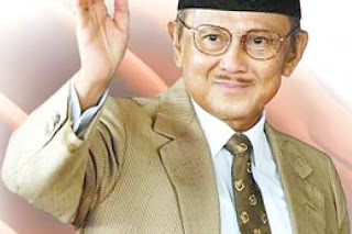 Biografi BJ Habibie Lengkap