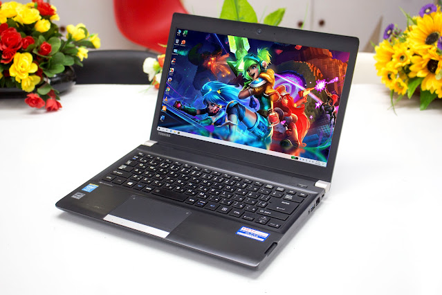 Toshiba Dynabook R734