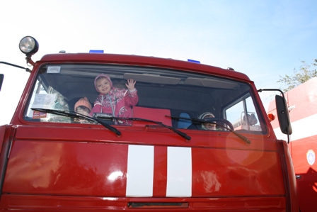 Звук Воды Из Пожарного Шланга