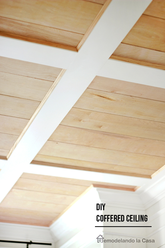A DIY Coffered Ceiling, Valentines and More! - Remodelando la Casa