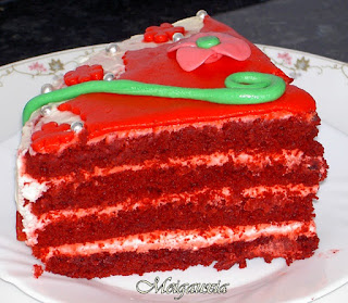  Tarta de cumpleaños Red Velvet(Foto corte) 
