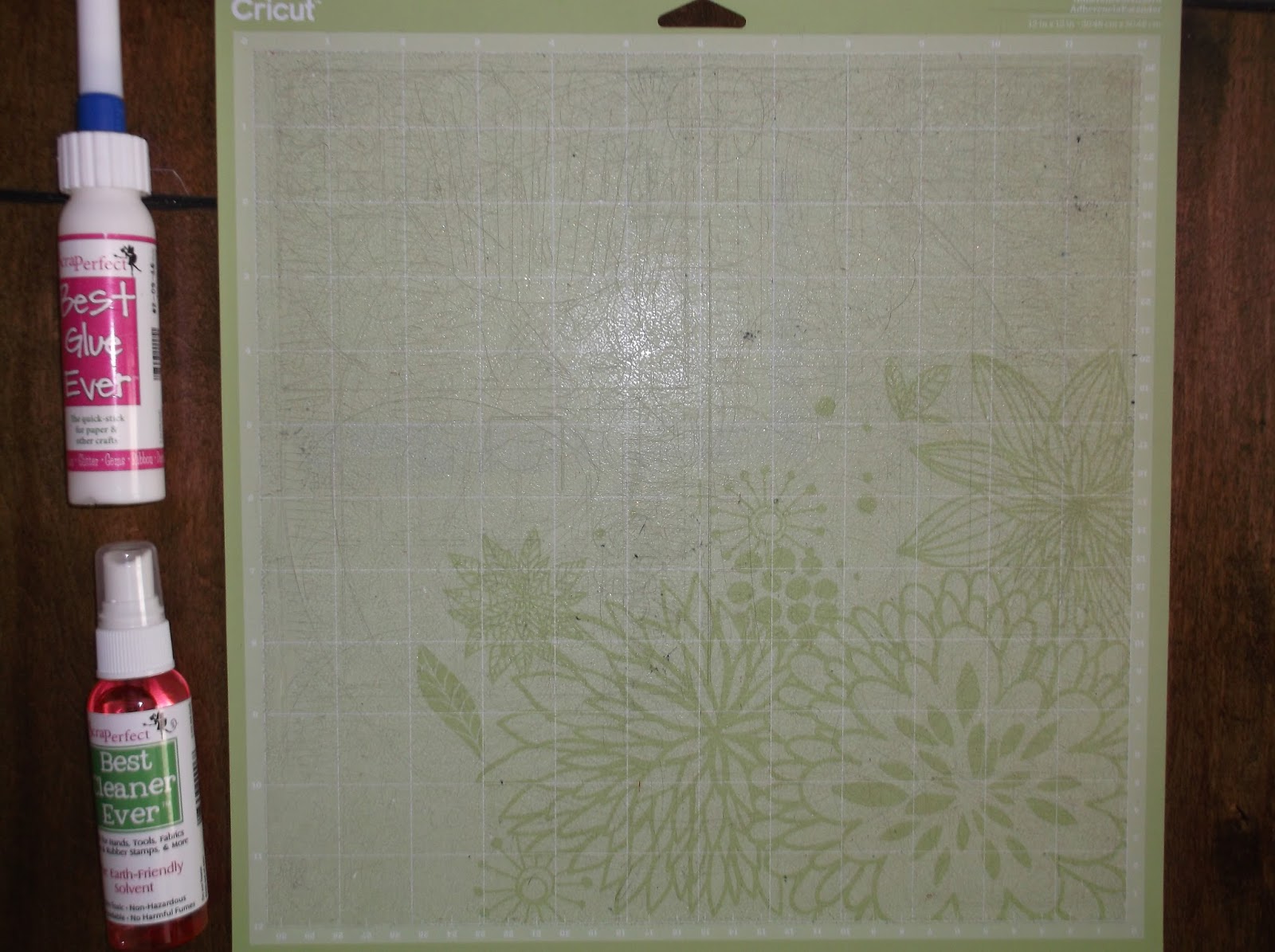 Cleaning Cricut Mats with ScraPerfect’s Best Cleaner Ever ScraPerfect