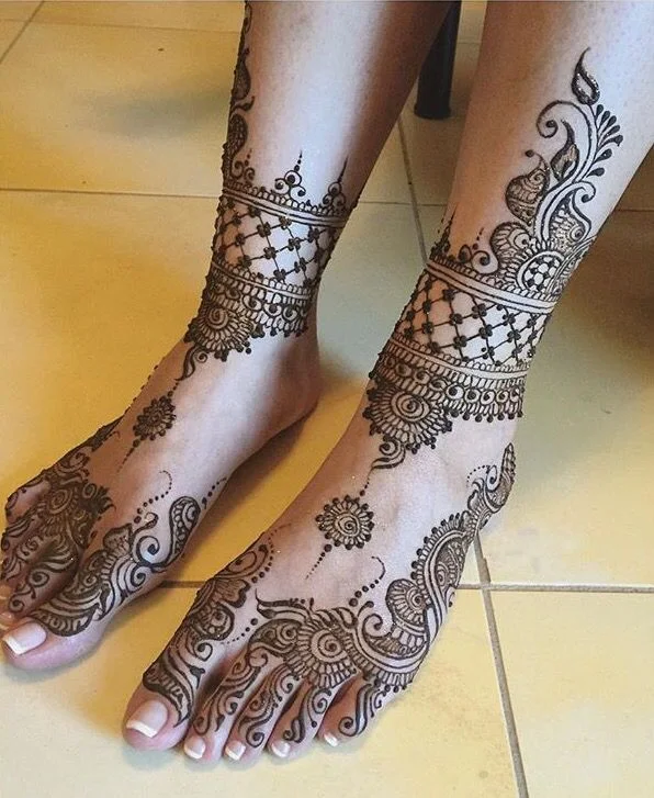 New Mehndi Designs – Beautiful Foot Mehndi Designs # i191