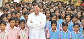 Prof. Achyuta Samanta - A Brief Profile-అచ్యుత సమంత....63 దేశాలు గౌరవ సభ్యత్వం ఇచ్చిన ఓ ప్రొఫెసర్...లెక్కలేనన్ని పురస్కారాలు...దేశవిదేశాల నుంచి వేల సంఖ్యలో అతని స్కూల్ కి సందర్శన... Prof. Achyuta Samanta - A Brief Profile-అచ్యుత సమంత....63 దేశాలు గౌరవ సభ్యత్వం ఇచ్చిన ఓ ప్రొఫెసర్...లెక్కలేనన్ని పురస్కారాలు...దేశవిదేశాల నుంచి వేల సంఖ్యలో అతని స్కూల్ కి సందర్శన...
