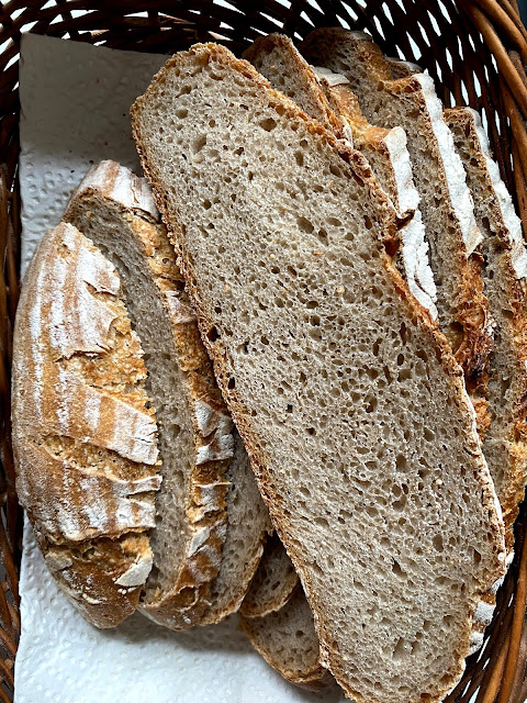 Backen mit Lievito madre: Brot und Brötchen mit &amp;quot;Eva&amp;quot;