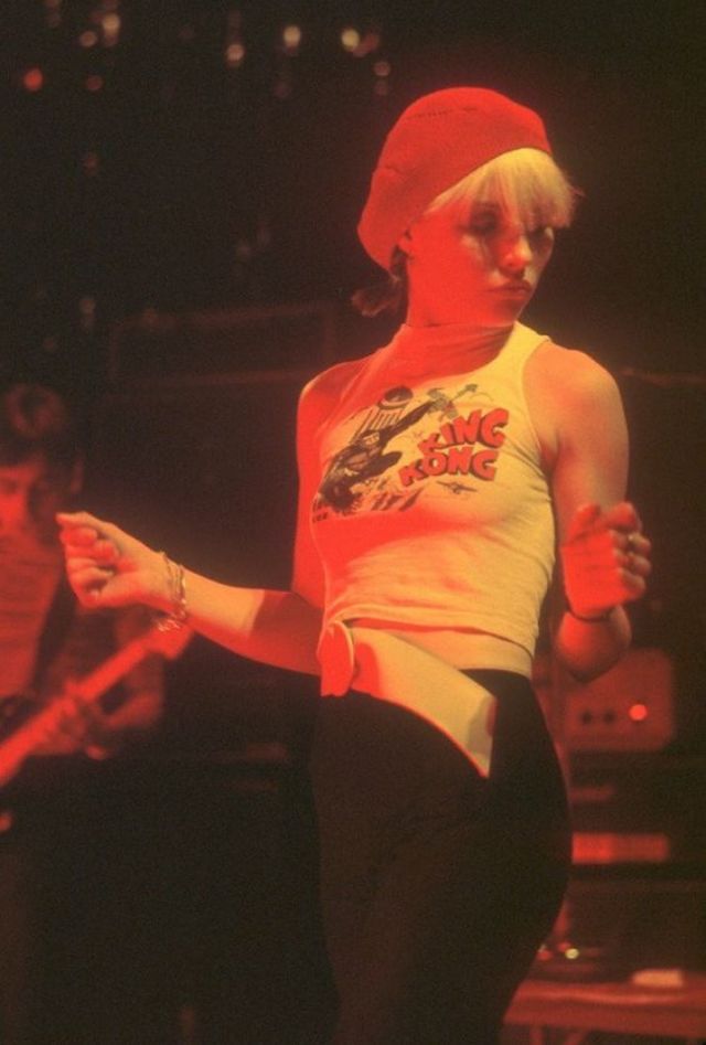 debbie-harry-on-stage-1970s-18.jpg