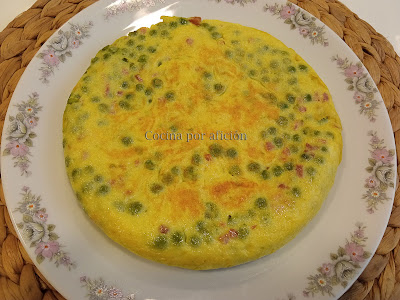 tortilla de guisantes con jamón