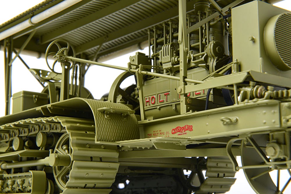 Classic Construction Models: Model Announcement - Holt 75 Tractor & 8