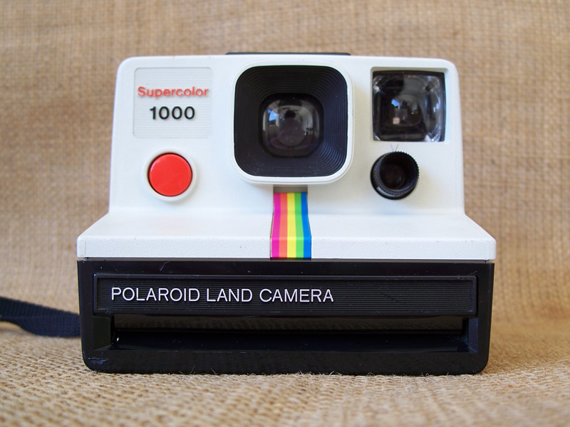 Polaroid SX-70 Land Camera Appareil photo Noir et chromé Polaroid SX-70 Land Camera Appareil photo Noir et chromé