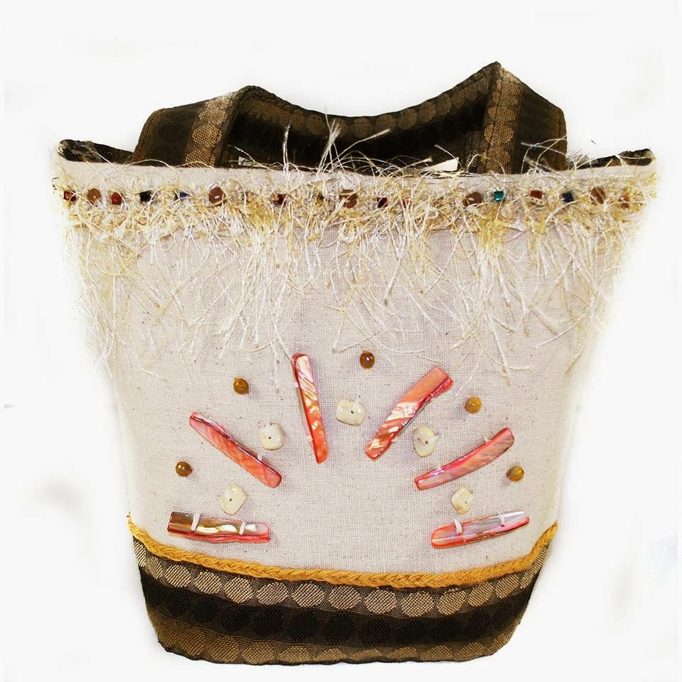 Over 50 Hear Me Roar Perfect Beach Vacation Purse Gentle Sunrise