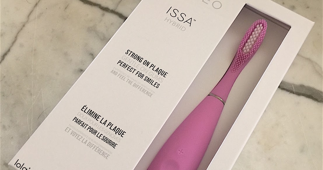 lola's secret beauty blog FOREO ISSA HYBRID SONIC TOOTHBRUSH REVIEW