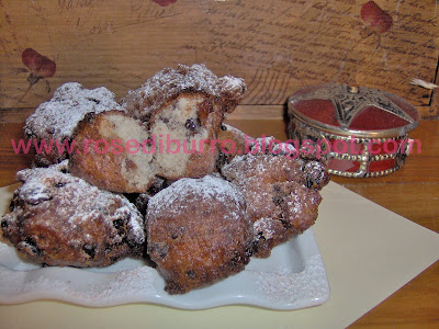 frittelle dolci all'uvetta