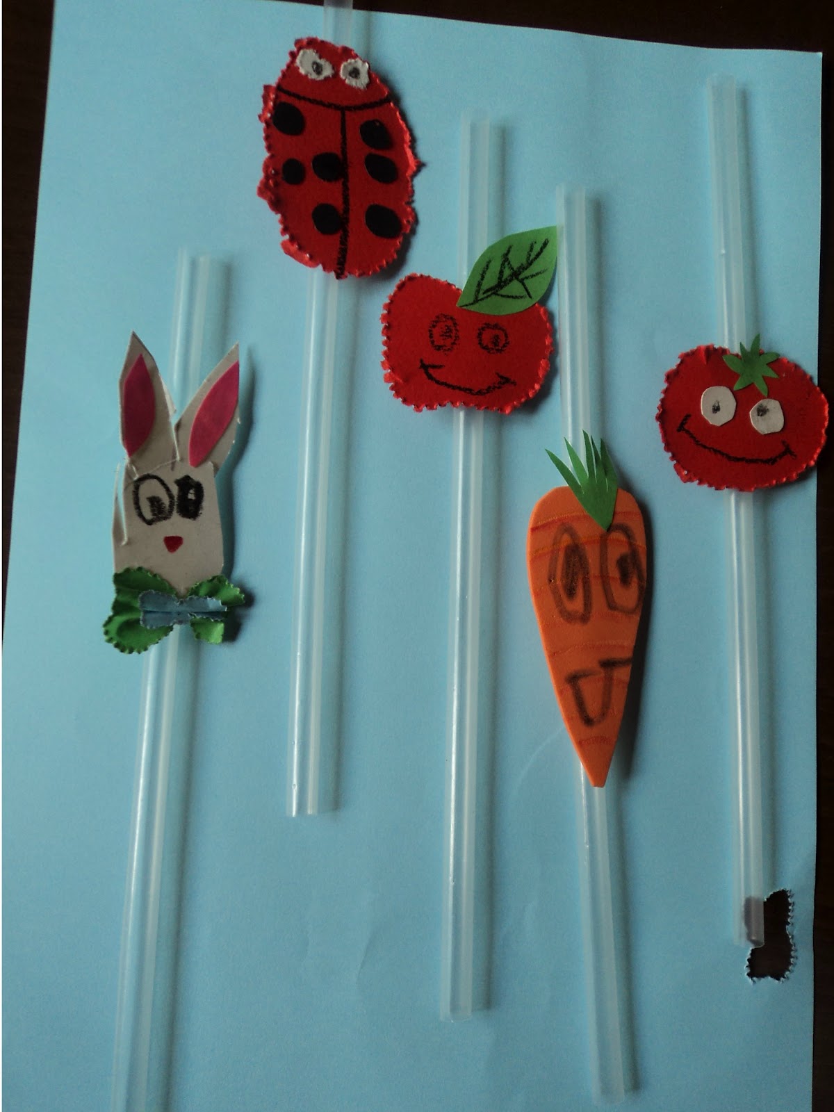 Family Crafts and Recipes Let's Craft Funny Animal Head Straws
