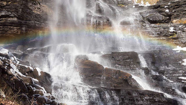 A photo of a rainbow at Rainbow Falls