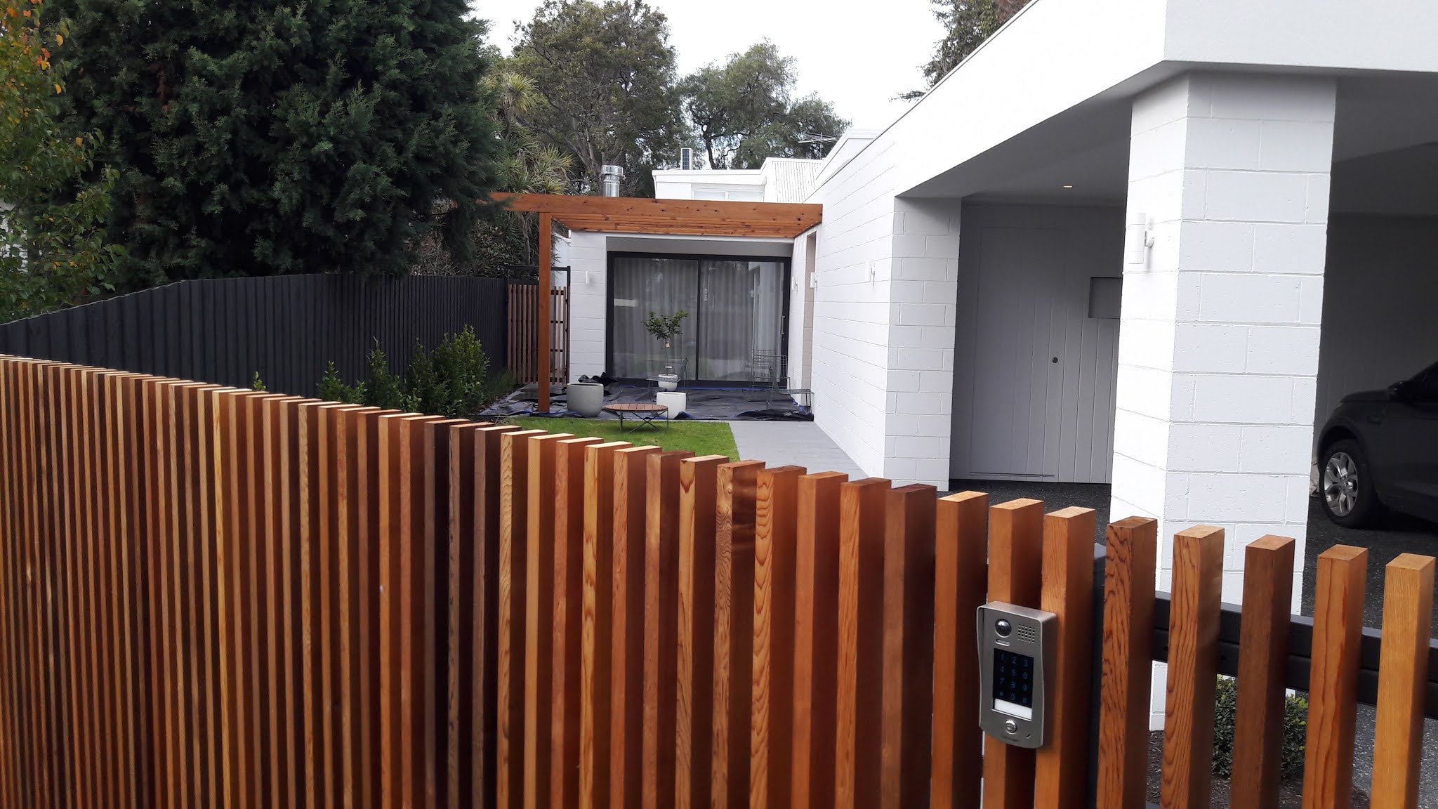 Ironman Fencing Timber batten fence or gates on Steel frame