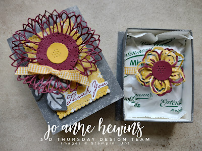 Check out this weeks 3D Thursday project by Jo Anne and go to my blog for the FREE PDF Tutorial.