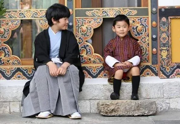 Crown Princess Kiko  and Prince Hisahito met King Jigme Khesar Namgyel, Queen Jetsun Pema and Gyalsey