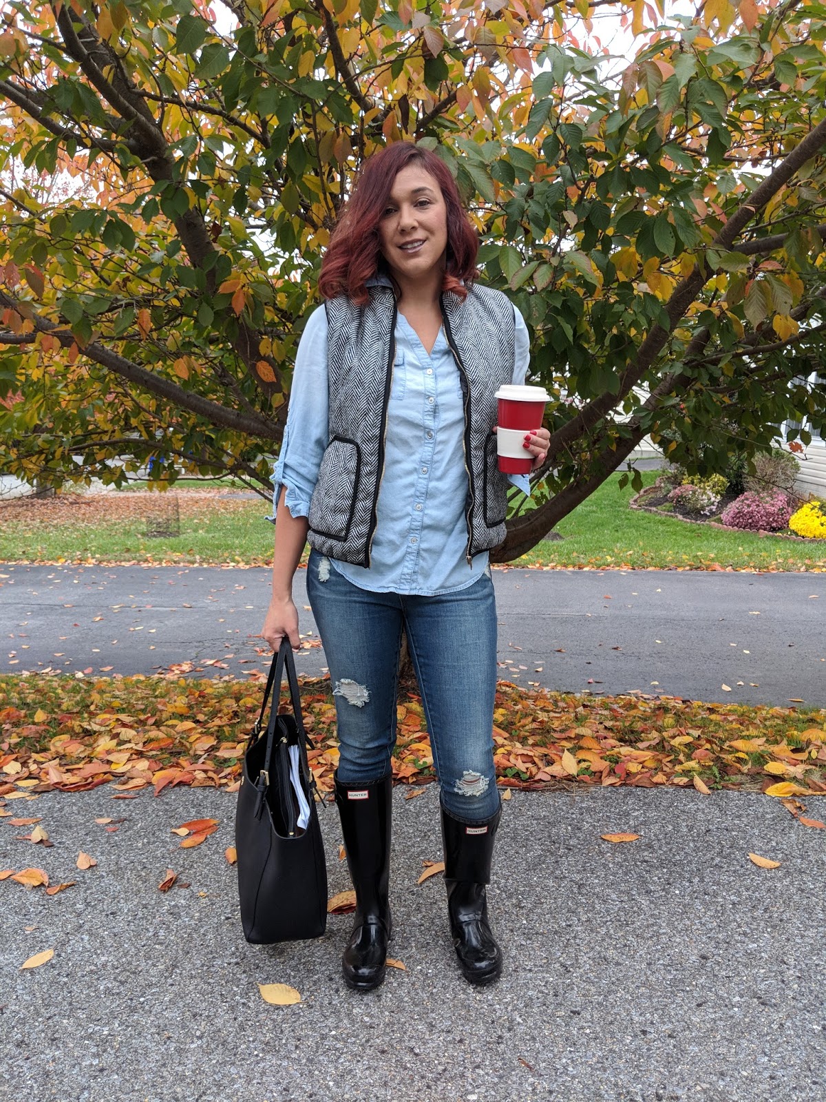 PinkHairFloosie's Style Guide : Hunter Boots and Twill Vest