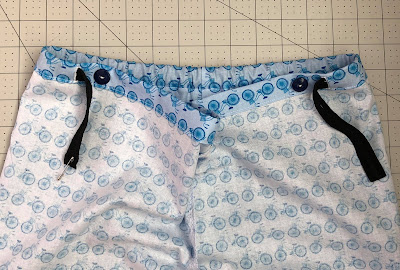 Create Kids Couture: Make an Adjustable Waist Using Buttonhole Elastic