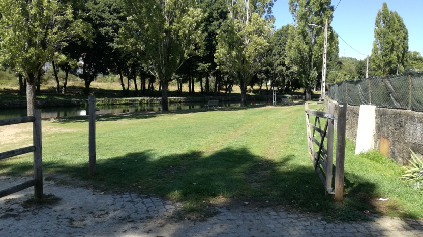 Zona de Relvado da Praia da Devesa