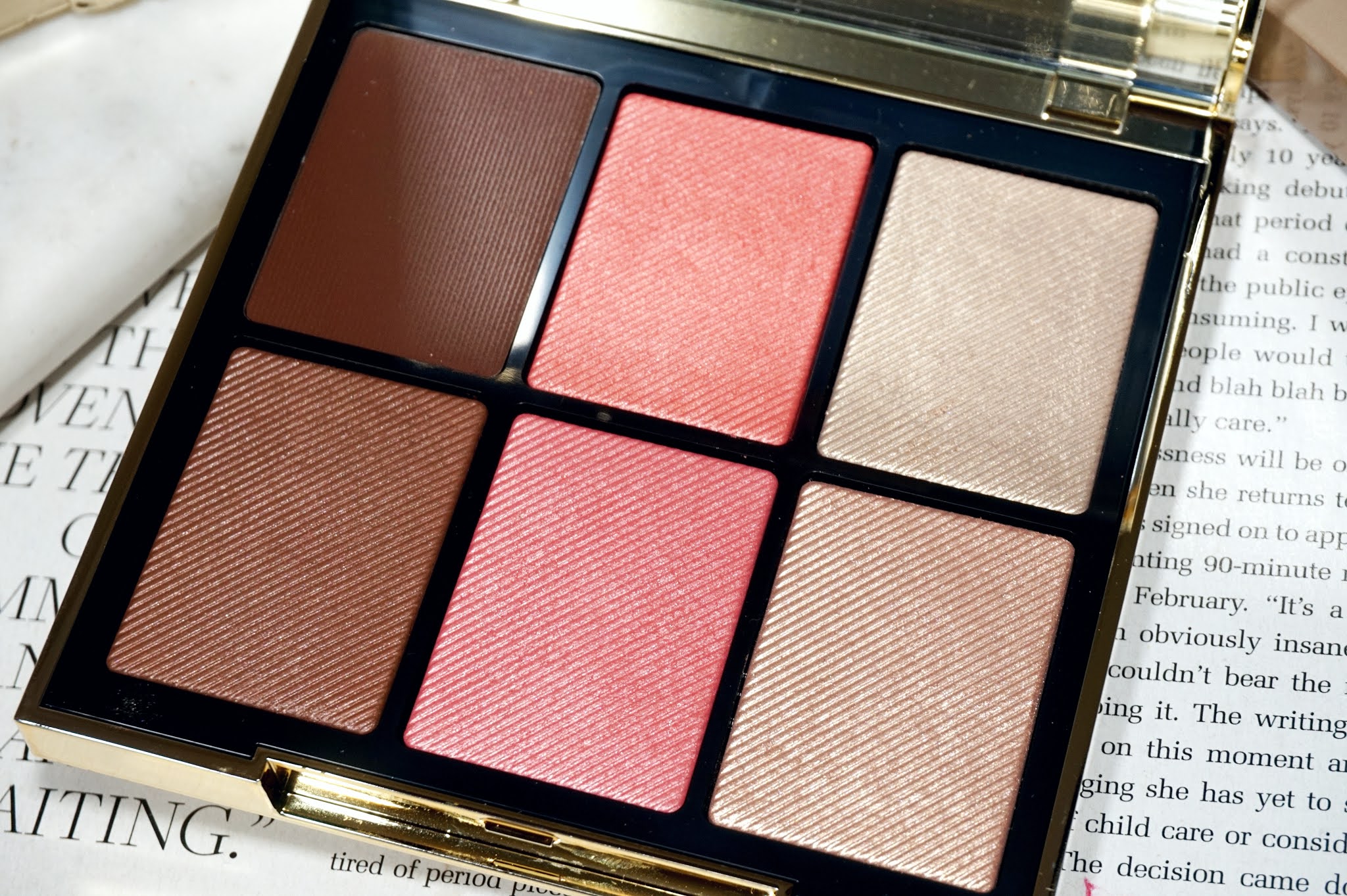 Burberry Essentials Glow Palette - 02 Medium to Dark Review and Swatches