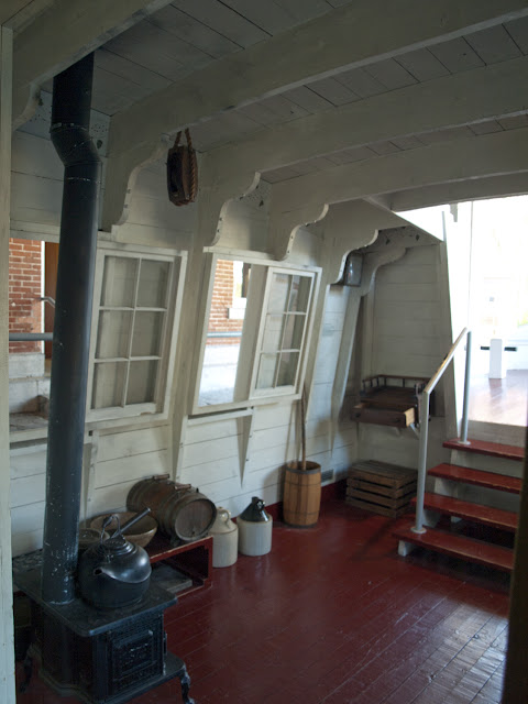 Interior de un barco en el Erie Canal Museum de Syracuse