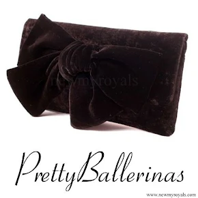 Kate Middleton style Pretty Ballerinas Velvet Clutch