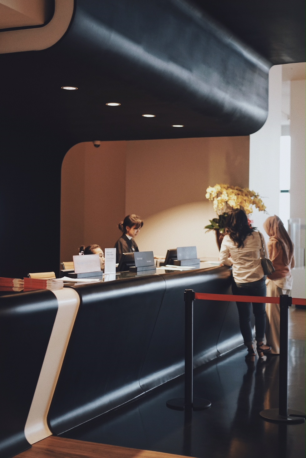 eatandtreats - Indonesian Food and Travel Blogger based in Jakarta: MUSEUM  MACAN JAKARTA - YAYOI KUSAMA