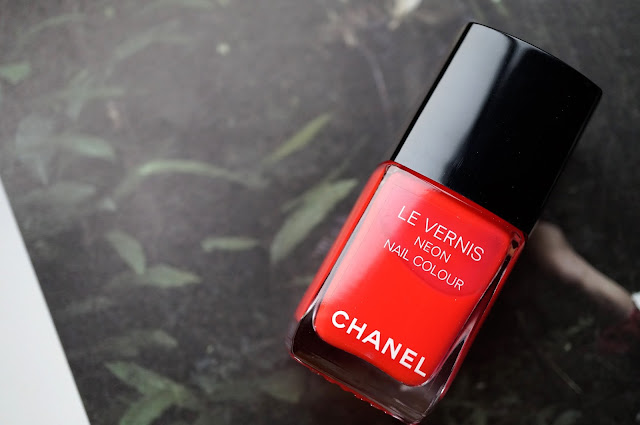 Chanel Le Vernis Neon '604 Scenario'