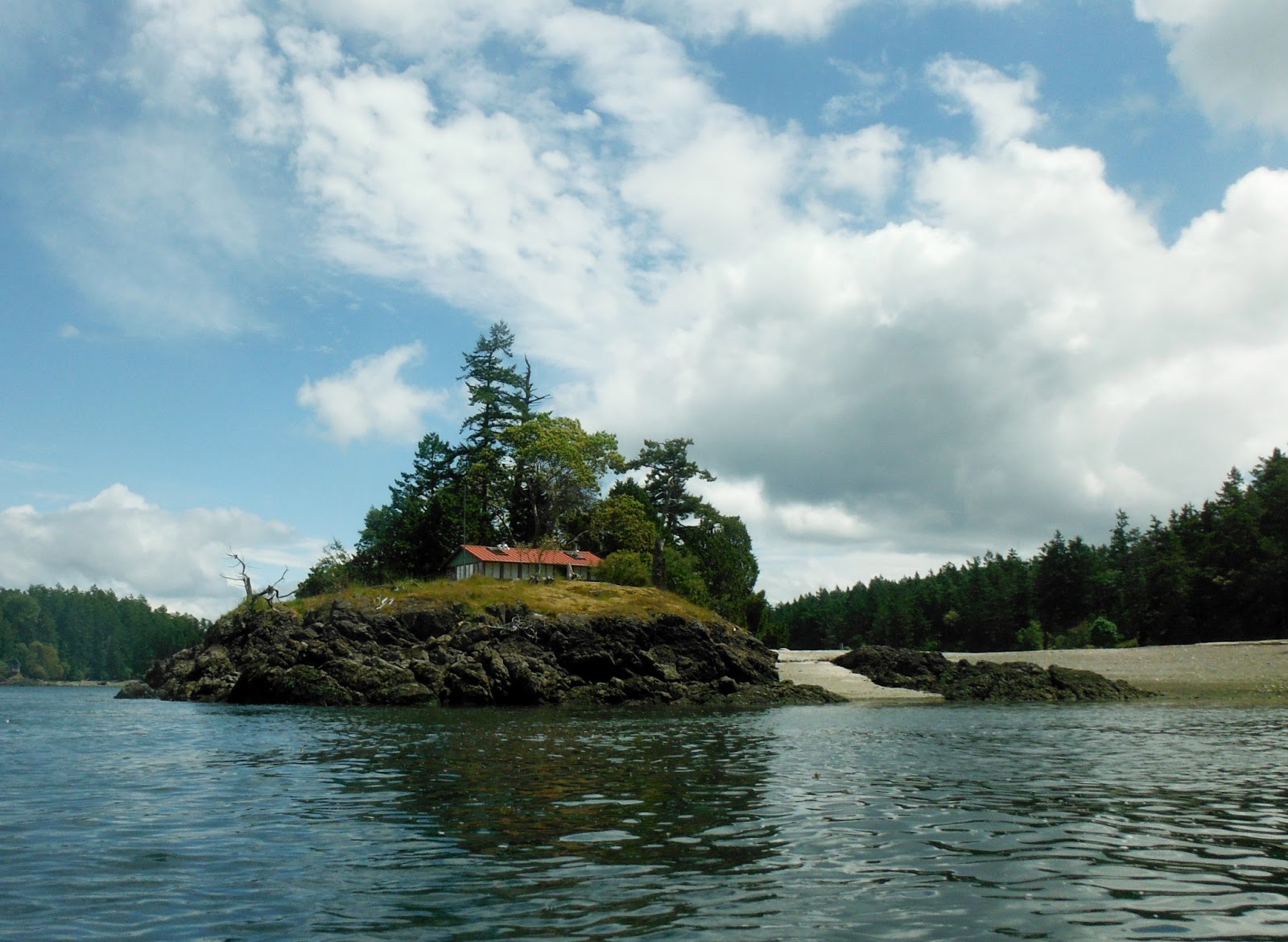 Pacific Northwest Seasons Kayaking the San Juans Shaw Island Circumnavigation