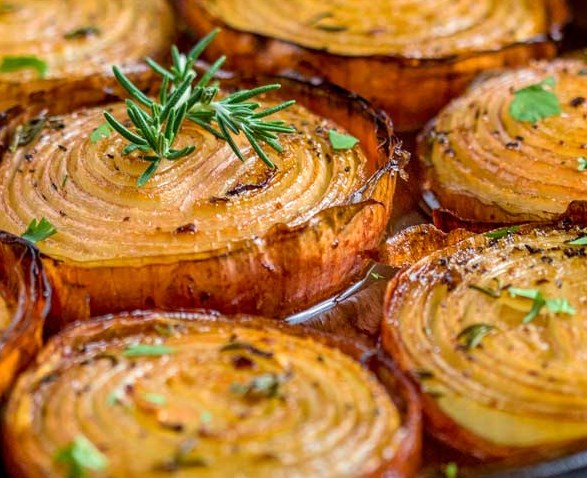 MARINATED SLOW ROASTED ONIONS #vegetarian #thanksgiving