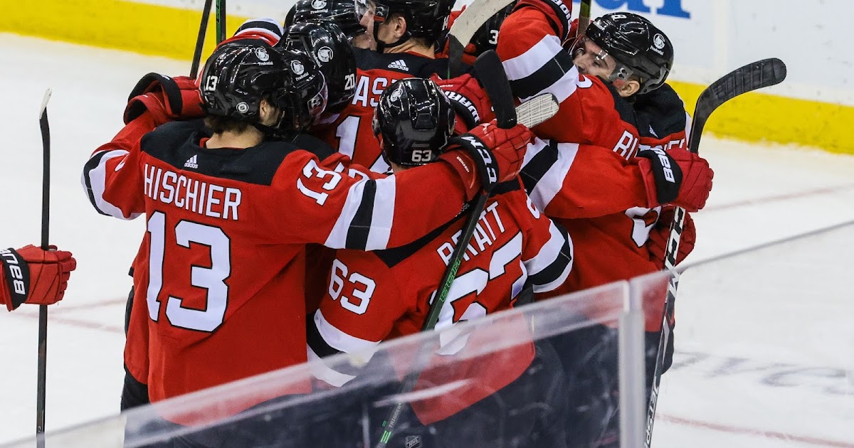 Trade Rumor NJ Devils Dealing 4 Pick for Young Defenseman NHL