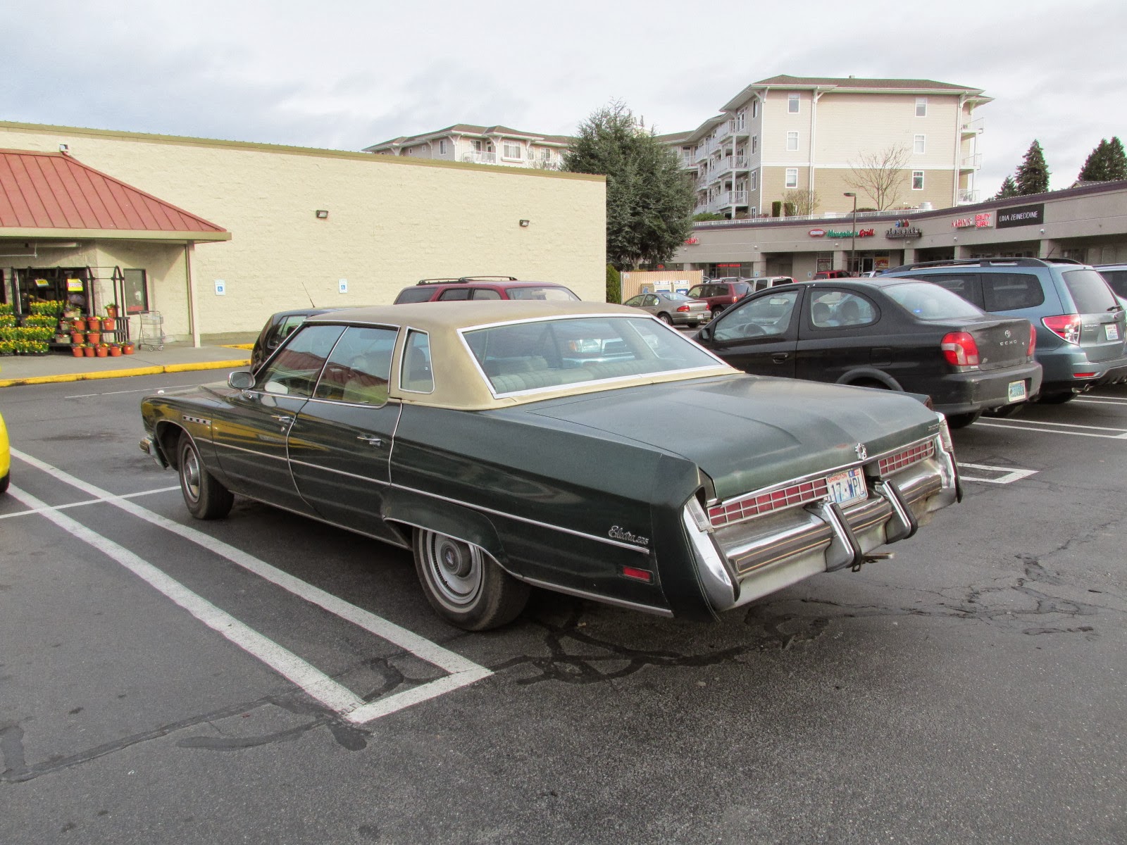 Seattle's Classics 1975 Buick Electra 225