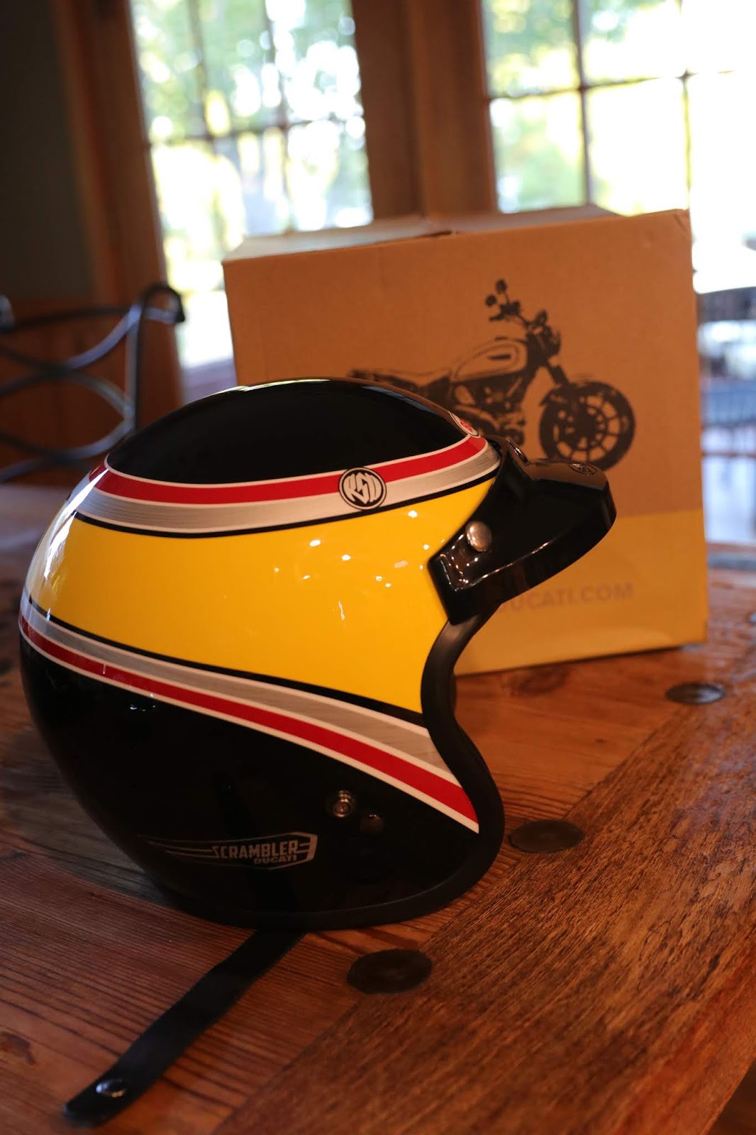 ducati scrambler heritage goggles