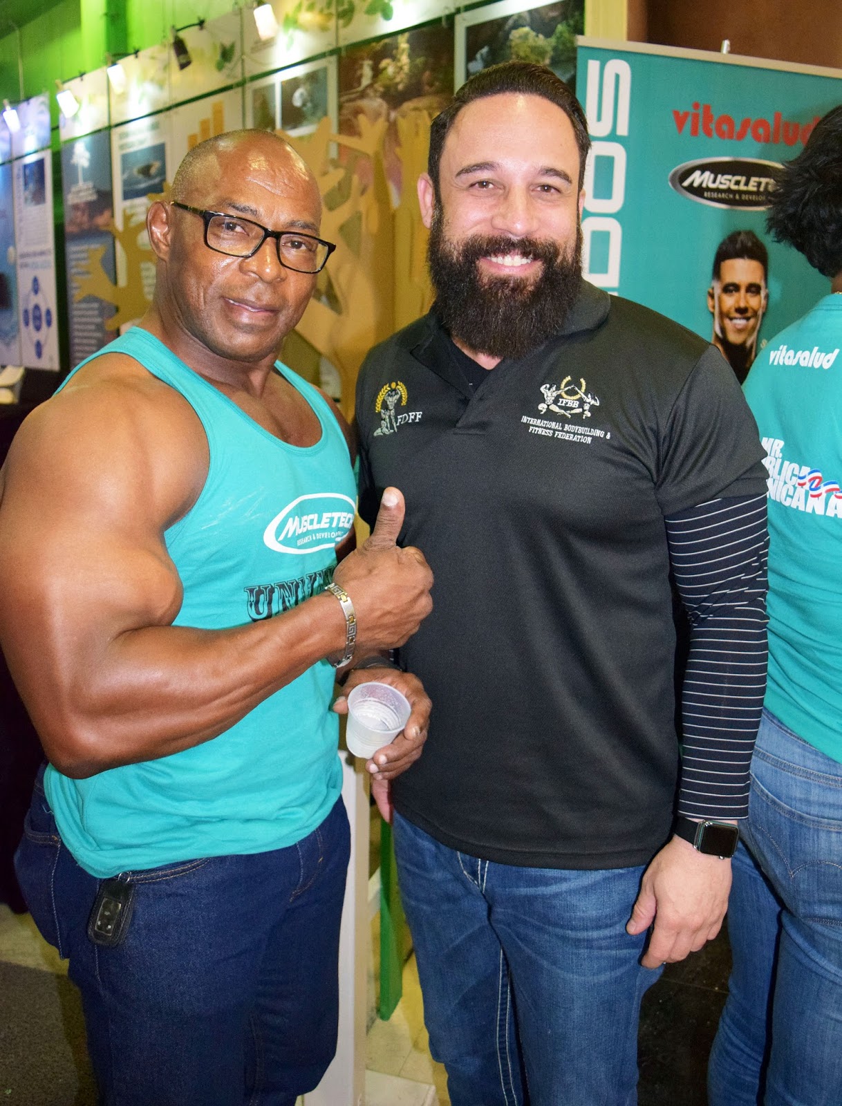 Vitasalud presenta Iovate en conferencia dicta Alexander Rendon