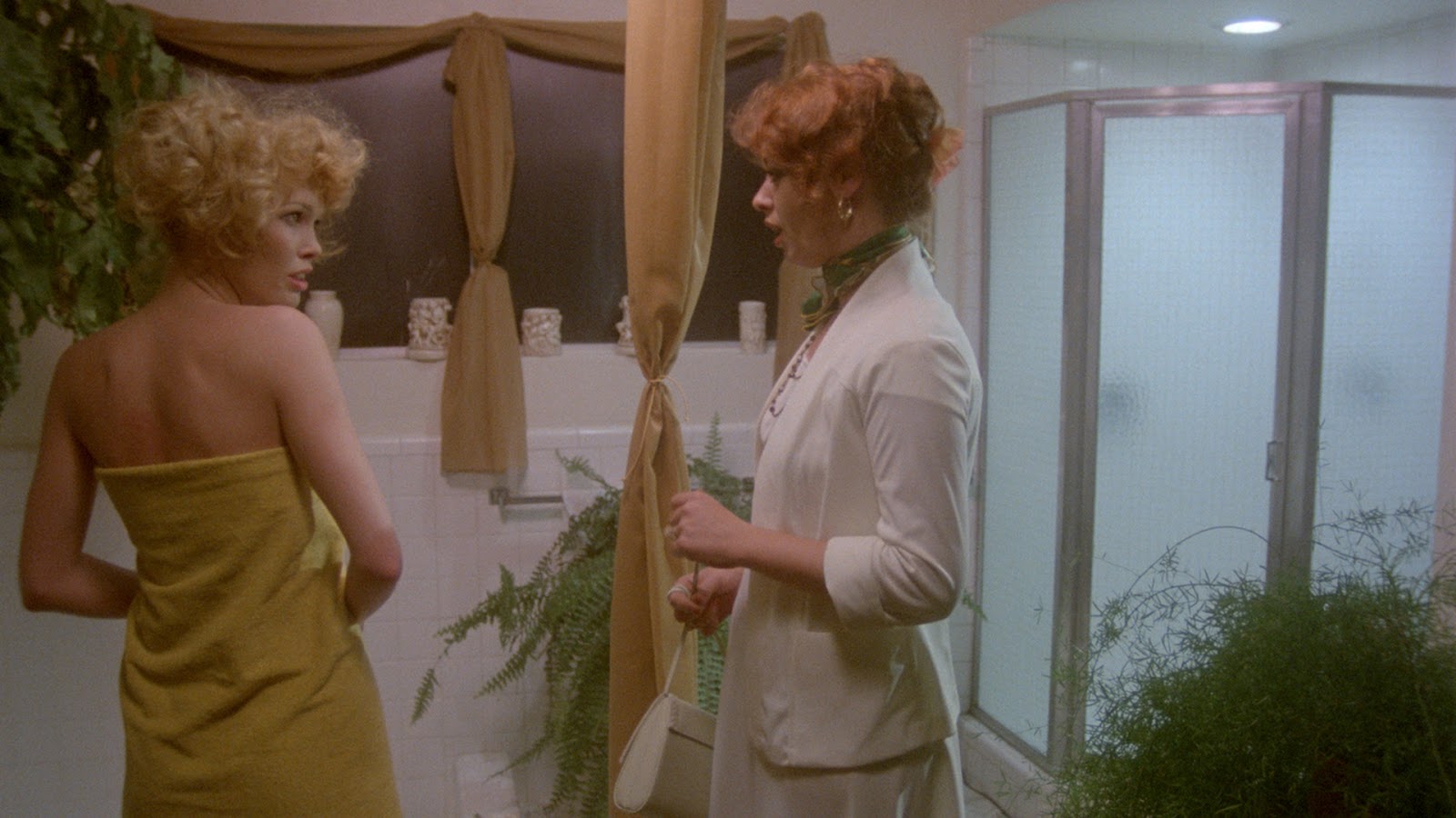 Красавец-мужчина фильм 1978. Дезире кусто актриса фильм. Научная фантастика 70х фильмы. Ученик фильм 2016 поцелуй. Sensual encounters of every.