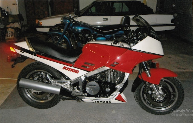 Yamaha FJ1100 Specification