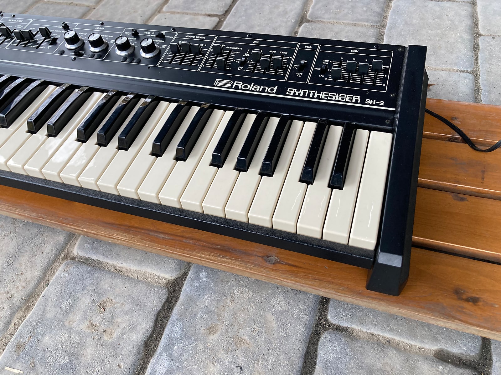 MATRIXSYNTH: Roland SH-2