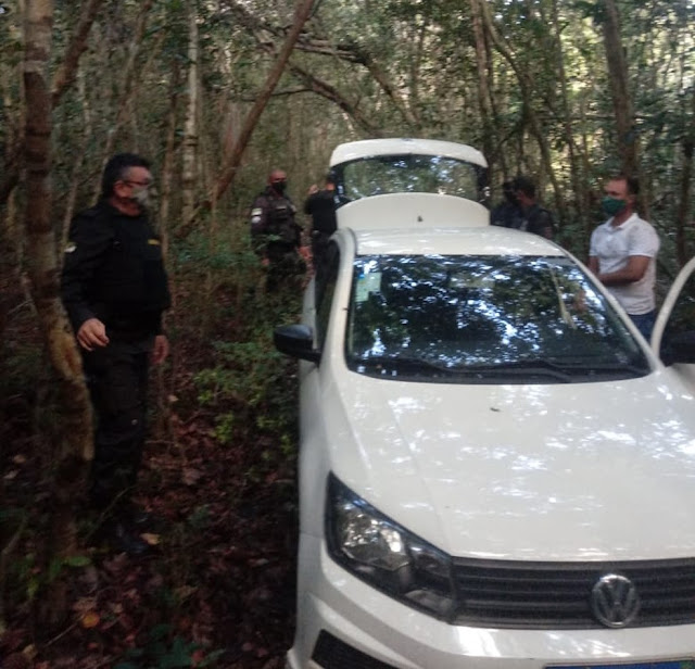 Bandidos roubam carro de prefeitura do interior do RN com 40 doses de vacina contra a Covid Bandidos roubam carro de prefeitura do interior do RN com 40 doses de vacina contra a Covid